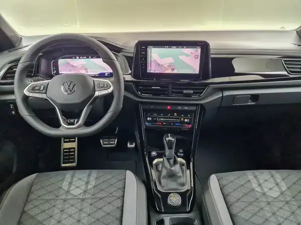 VW T-Roc R-Line 2.0 TSI 4M (10/18)