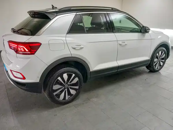VW T-Roc MOVE 1.0 TSI IQ.Drive LED Navi 5JGAR (7/20)