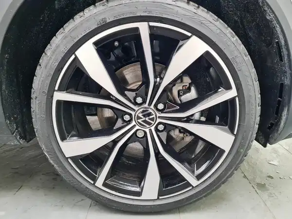 VW T-Roc 1.5 TSI R-Line (15/18)