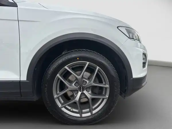 VW T-Roc 1.0 TSI Connect Winter Assists (17/17)