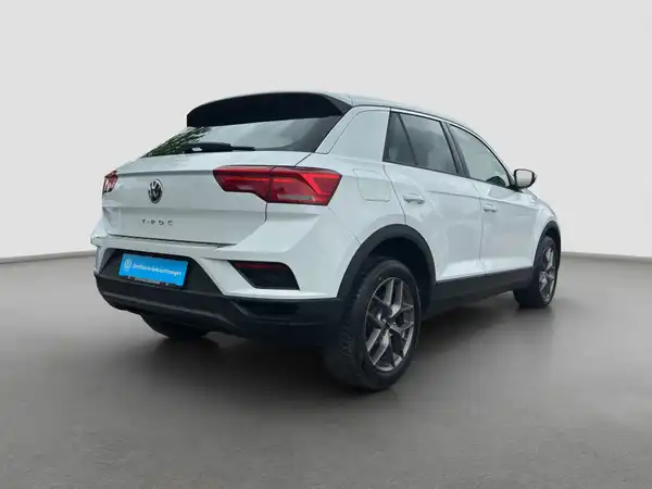 VW T-Roc 1.0 TSI Connect Winter Assists (5/17)