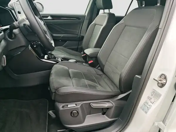 VW T-Roc R-Line 2.0 TDI Kamera AHK Navi Allwetter (8/16)
