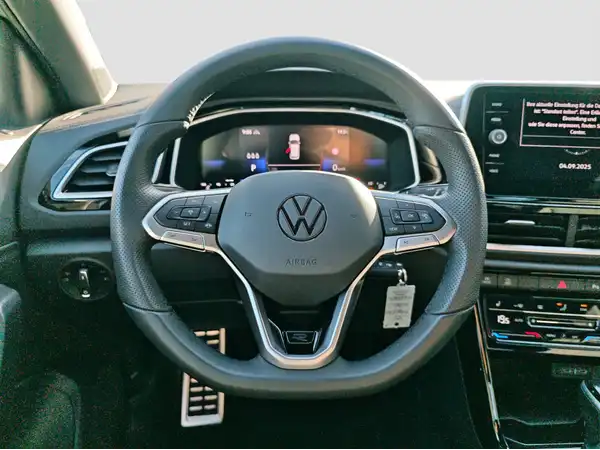 VW T-Roc R-Line 1.5 TSI (11/16)