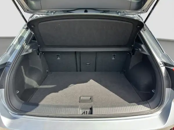 VW T-Roc R-Line 2.0 TDI AHK Business Kamera Navi (13/16)