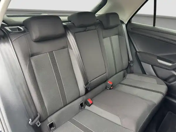 VW T-Roc LIFE 1.0 TSI Winterpaket 2xClima App (15/16)