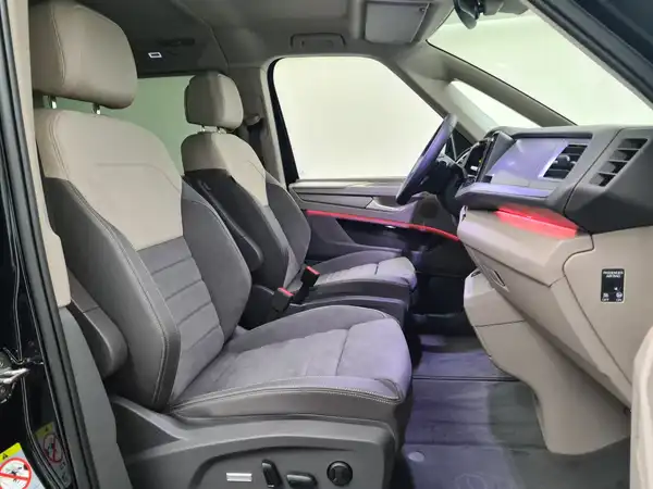 VW T7 Multivan Style 2.0 TDI (19/20)