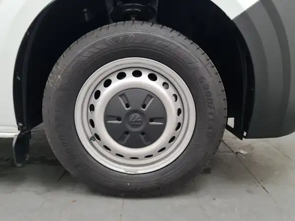VW T7 Transporter Kasten 2.0 TDI (14/16)