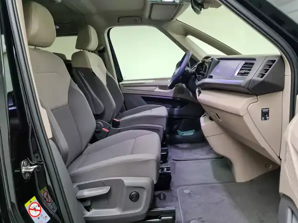 VW T7 Multivan LIFE 2.0 TDI (17/18)