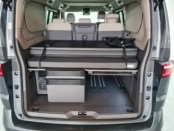 VW T7 California Beach Tour 2.0 TDI (12/19)