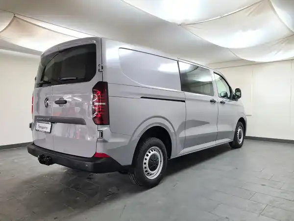 VW T7 Transporter Kasten lang 2.0 TDI (7/15)