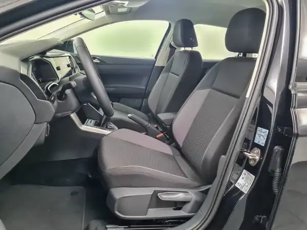VW Taigo Life 1.0 TSI (8/18)