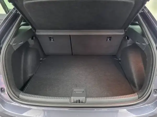 VW Taigo R-Line 1.0 TSI (10/18)
