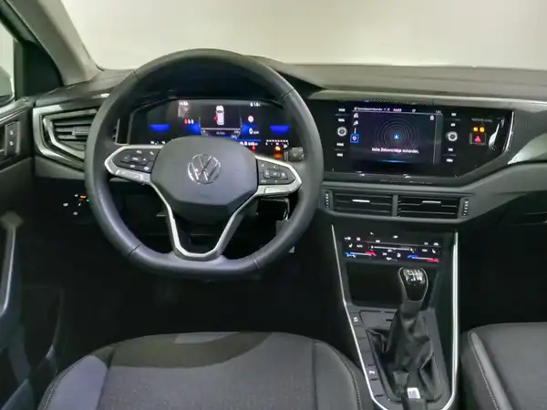 VW Taigo LIFE 1.0 TSI connect Navi Allwetter SHZ App (12/19)