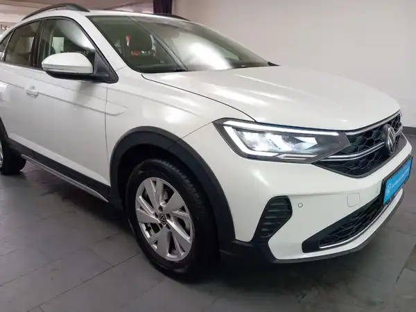 VW Taigo LIFE 1.0 TSI connect Navi Allwetter SHZ App (14/19)