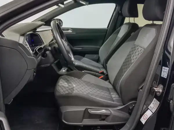 VW Taigo R-Line Navi LED ACC Travel+Spur Keyless (7/19)