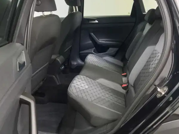 VW Taigo R-Line Navi LED ACC Travel+Spur Keyless (10/19)