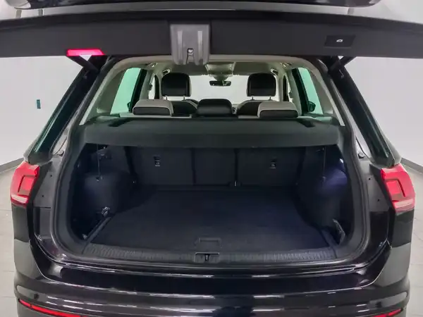 VW Tiguan Urban Sport 2.0 TDI Business Park-Lenk Assist (14/20)