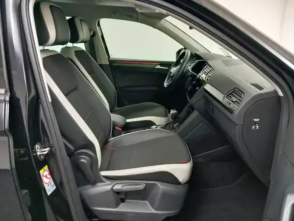 VW Tiguan Urban Sport 2.0 TDI Business Park-Lenk Assist (17/20)