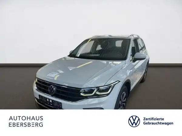 VW Tiguan 2.0 TDI (1/4)
