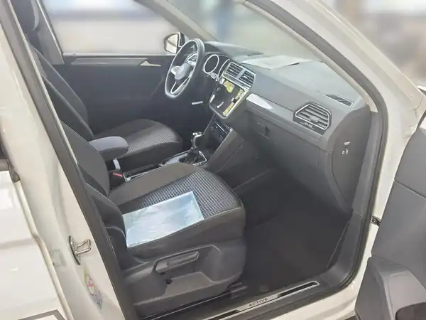 VW Tiguan 2.0 TDI (4/4)