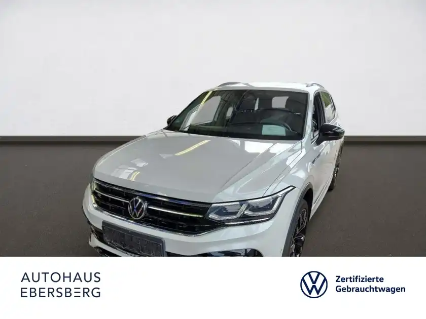 VW Tiguan Allspace R-Line 2.0 TDI (1/3)