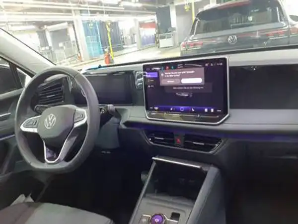 VW Tiguan Life 1.5 eTSI AHK LED Navi Winter (4/7)