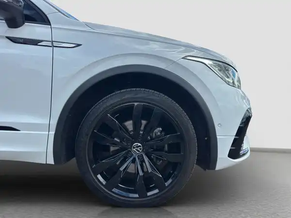 VW Tiguan R-Line 2.0 TDI 4M Business Connect HUD MATRIX Kamera (17/17)