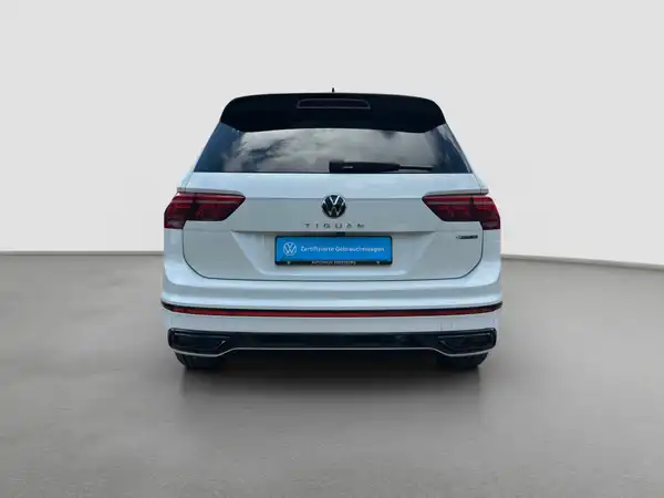 VW Tiguan R-Line 2.0 TDI 4M Business Connect HUD MATRIX Kamera (6/17)