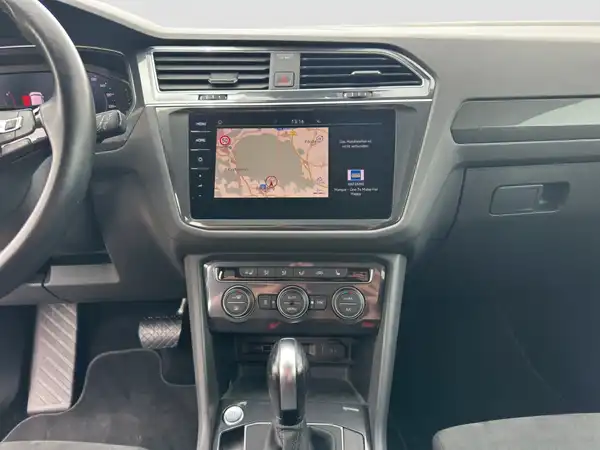VW Tiguan Allspace R-Line 2.0 4M Business AHK Kamera StHzg HUD LED (12/16)