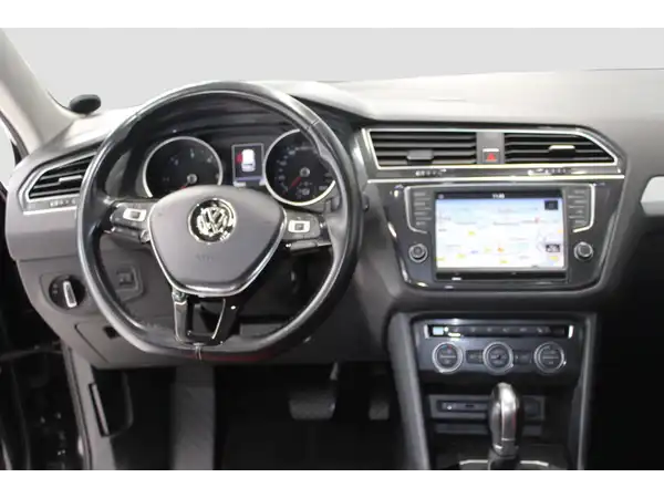 VW Tiguan Comfortline 2.0 TDI (10/13)