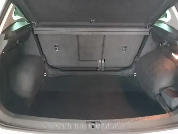 VW Tiguan Comfortline 2.0 TDI AHK App Spur HUD Assist (13/21)