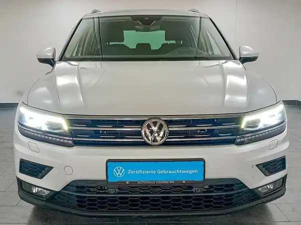 VW Tiguan Comfortline 2.0 TDI AHK App Spur HUD Assist (3/21)