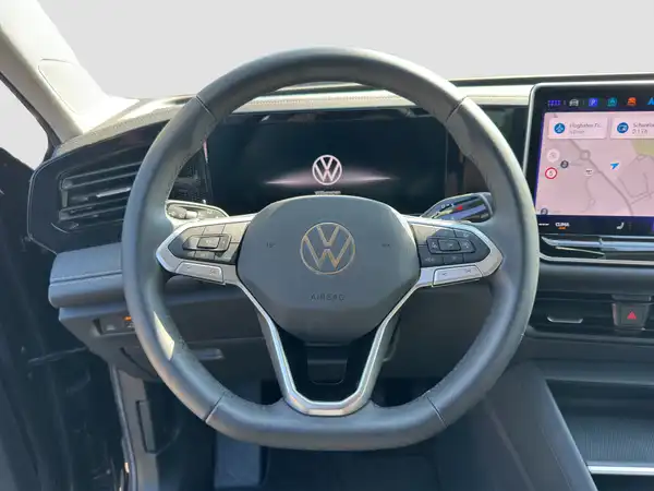 VW Tiguan Life 1.5 eTSI AHK LED Navi Winter (11/16)