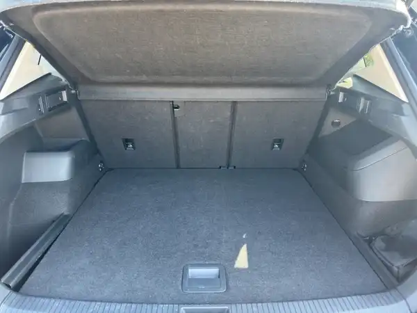 VW Tiguan Life 1.5 eTSI AHK LED Navi Winter (13/16)