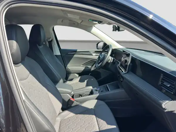 VW Tiguan Life 1.5 eTSI AHK LED Navi Winter (14/16)