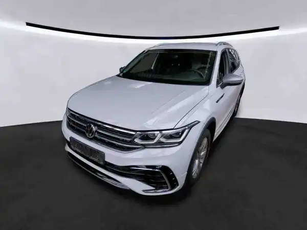 VW Tiguan Allspace R-Line 2.0 TDI 4M DCC LM20 Leder Kamera (2/4)