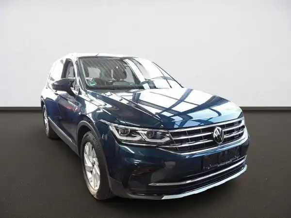 VW Tiguan Elegance 2.0 TDI ACC Navi Connect (3/9)