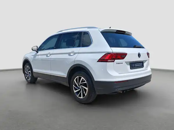 VW Tiguan Comfortline 4M AHK ACC Connect LED (7/16)
