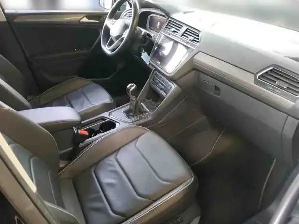 VW Tiguan Allspace Life 2.0 TDI Business HUD IQ.Light Navi (6/7)
