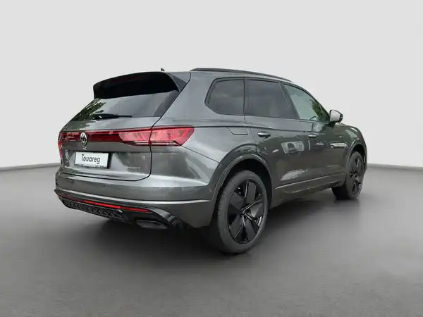 VW Touareg R 3.0 TSI (5/16)