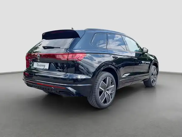 VW Touareg R 3.0 eTSI (5/16)