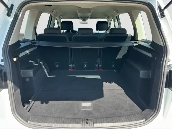 VW Touran Highline 2.0 TDI Assist+ App Navi Spiegel+ (13/16)