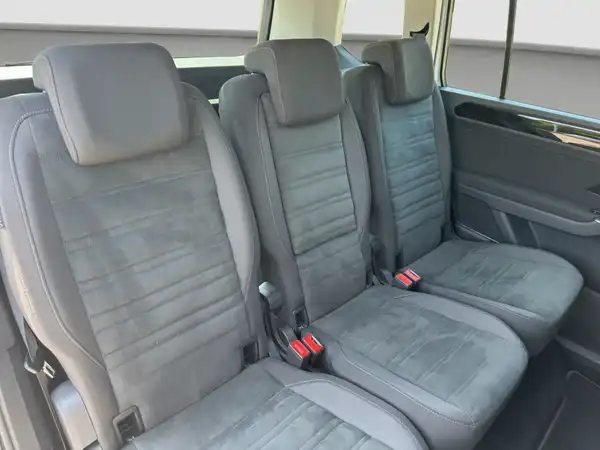 VW Touran Highline 2.0 TDI Assist+ App Navi Spiegel+ (15/16)