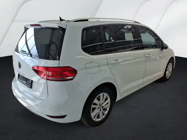 VW Touran Comfortline 1.5 TSI 7Sitz Kamera Navi Winter App (3/3)
