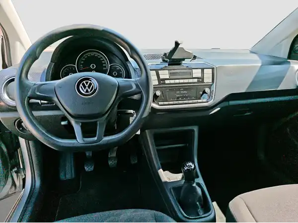VW up! (10/16)