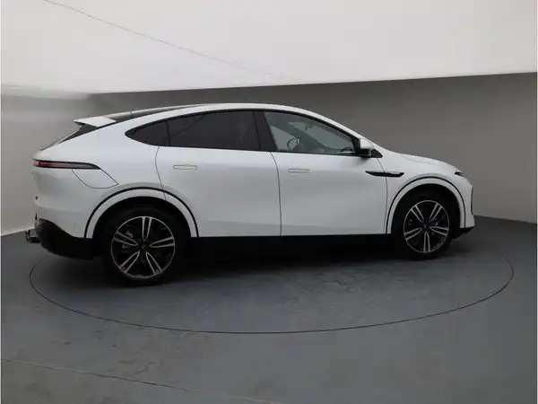 XPENG G6 RWD Long Range (7/27)