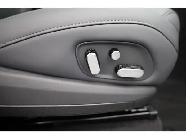 XPENG G6 AWD Performance 2025 (16/30)