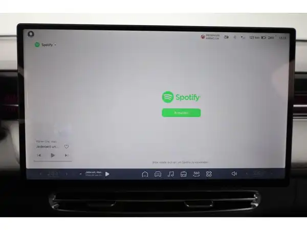 XPENG G6 AWD Performance 2025 (24/30)