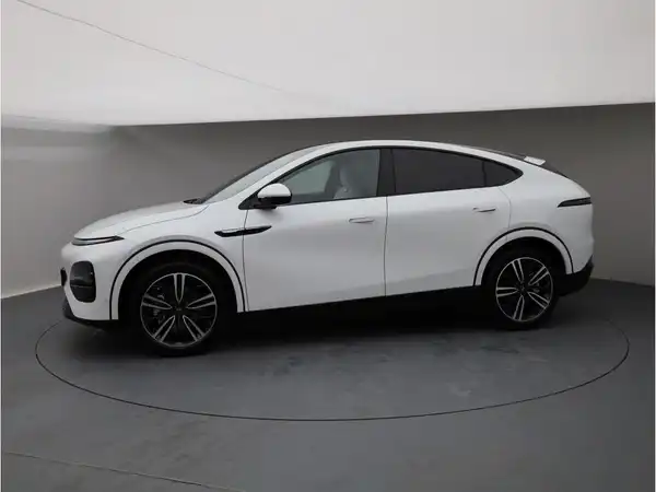 XPENG G6 Long Range (3/28)