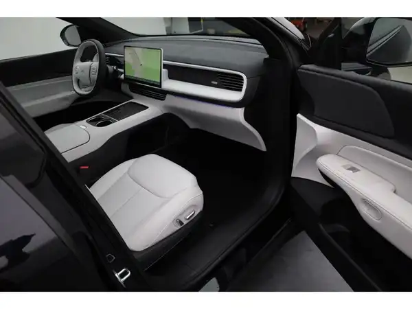 XPENG G6 Performance AWD (13/27)